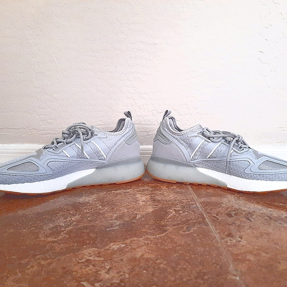 Adidas 'ZX 2K Boost' size 9 men's. Color: Gray. Condition: New w/ tags - Picture 10 of 10